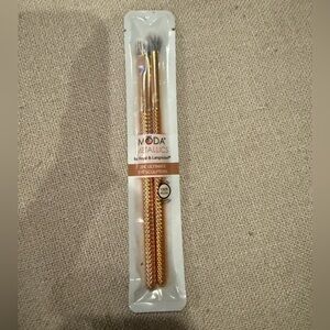 2 piece eye sculptor set brushes